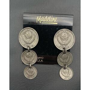 Vintage NWT Madeline Coin Dangle Earrings Hypo-Allergenic Silver Tone 80’s